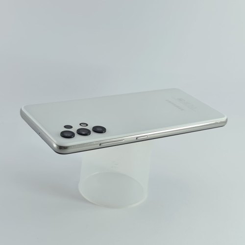 Смартфон Samsung Galaxy A32 64 GB White USED **