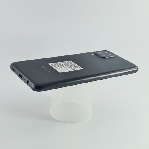Смартфон Samsung Galaxy A12 32 GB Black USED **