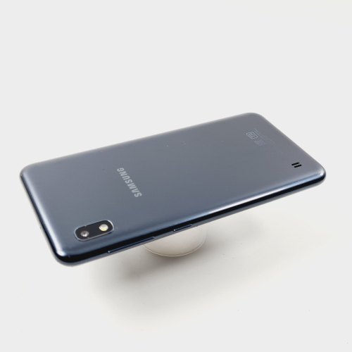 Смартфон Samsung Galaxy A10 32 GB Black USED **