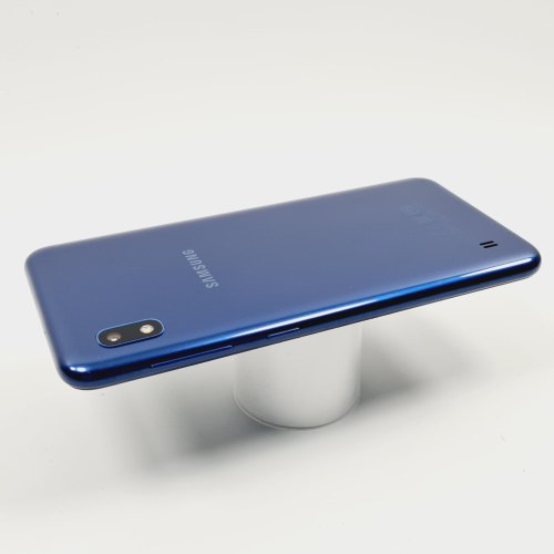 Смартфон Samsung Galaxy A10 32 GB Blue USED **