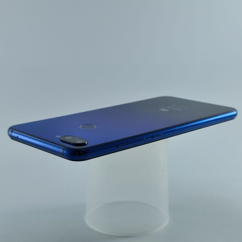 Смартфон Xiaomi Mi 8 Lite 4/64Gb Dream Blue USED **