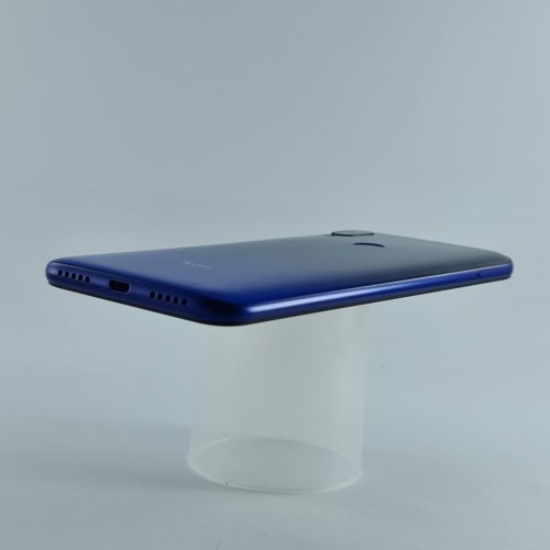 Смартфон Xiaomi Redmi 7 32 GB Comet Blue USED **
