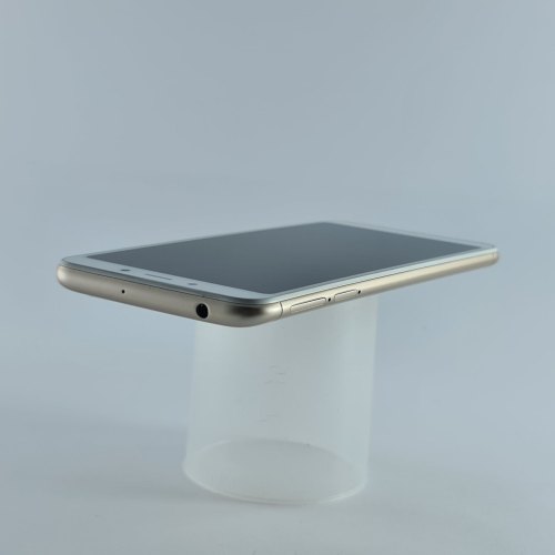 Смартфон Xiaomi Redmi 6A 32 GB Gold USED **