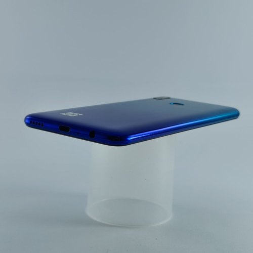 Смартфон Huawei P Smart 2019 64 GB Aurora Blue USED **