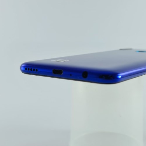 Смартфон Huawei P Smart 2019 64 GB Aurora Blue USED **