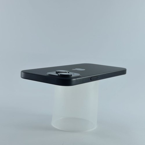 Смартфон Apple iPhone 15 256 GB Black USED **