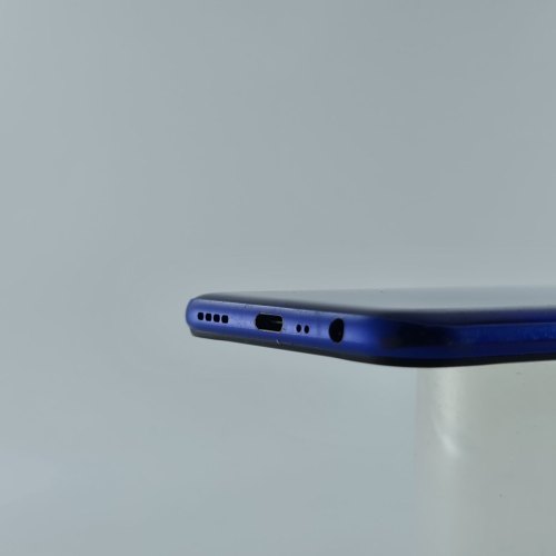 Смартфон realme 6 8/128Gb Blue USED **