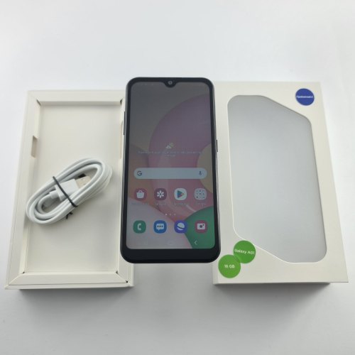 Смартфон Samsung Galaxy A01 (A015F) 16Gb Black (SM-A015FZKDSEK) USED **