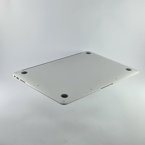 Ноутбук MacBook Air 11-inch, Model A1465, 1.6GHz Intel Dual-Core Core i5, Turbo Boost up to 2.7GHz, Intel HD Graphics 6000, 8GB, 512GB Flash Storage,