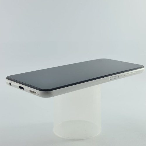 Смартфон Samsung Galaxy A13 128 GB White USED **