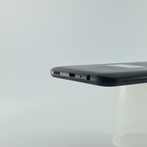 Смартфон Samsung Galaxy A03 64 GB Black USED **