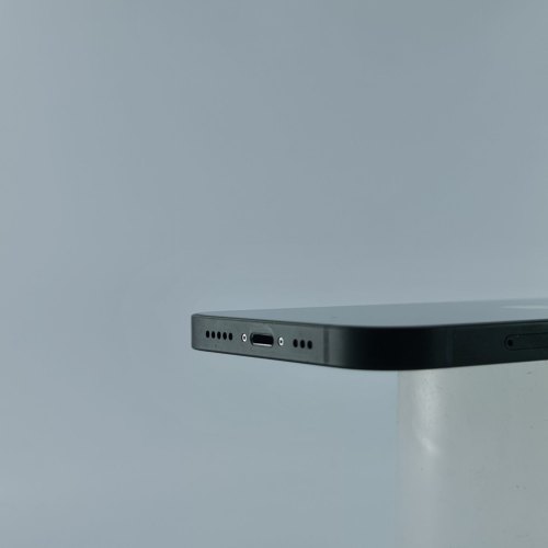 Смартфон Apple iPhone 13 256 GB Green USED **