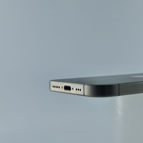 Смартфон Apple iPhone 15 Pro 256 GB Natural Titanium USED **