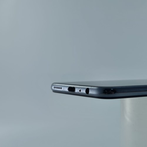 Смартфон Vivo V21E 128 GB Roman Black USED **