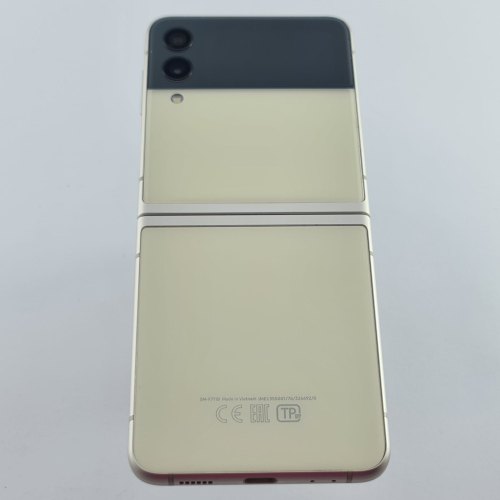 Смартфон Samsung Galaxy Z Flip3 128 GB Cream White USED **