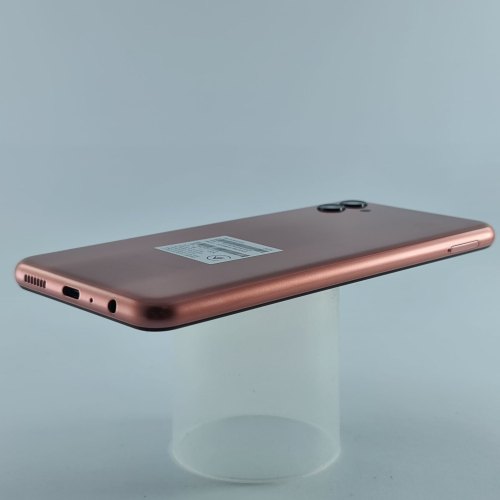 Смартфон Samsung Galaxy A04 32 GB Copper USED **