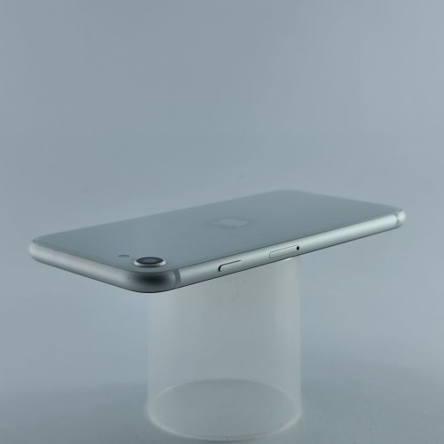 Смартфон Apple iPhone SE Gen.2 64 GB White USED **