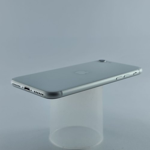 Смартфон Apple iPhone SE Gen.2 64 GB White USED **