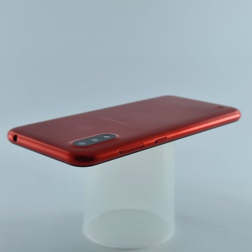 Смартфон Samsung Galaxy A01 16 GB Red USED **
