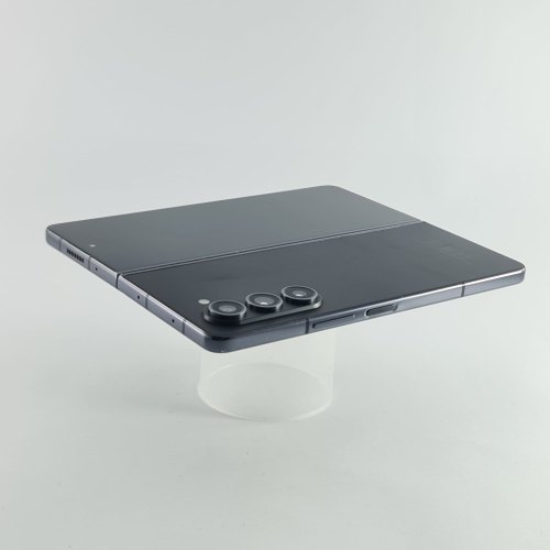 Смартфон Samsung Galaxy Z Fold 5 256 GB Phantom Black USED **