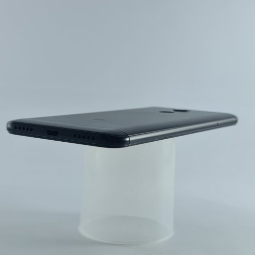 Смартфон Xiaomi Redmi 5 Plus 4/64Gb Black USED **