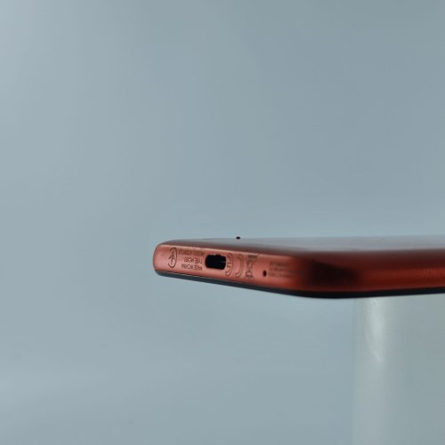 Смартфон Motorola Moto E7i Power (XT2097) 2/32Gb Coral Red USED **