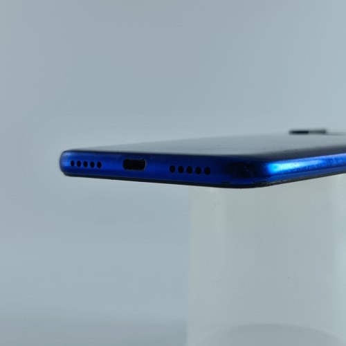 Смартфон Xiaomi Mi Play 4/64Gb Blue USED **