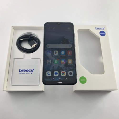 Смартфон Xiaomi Redmi 8 3/32Gb Black USED **