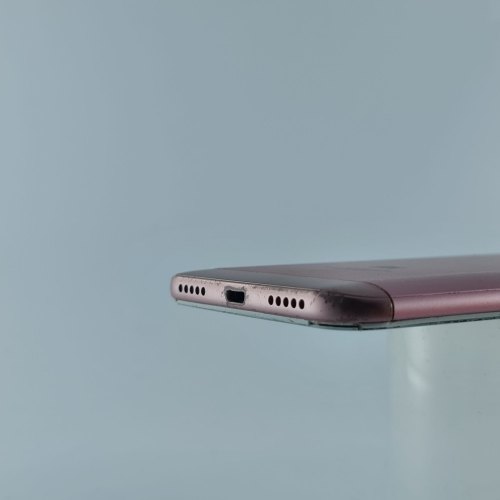 Смартфон Xiaomi Redmi 5 Plus 32 GB Gold USED **