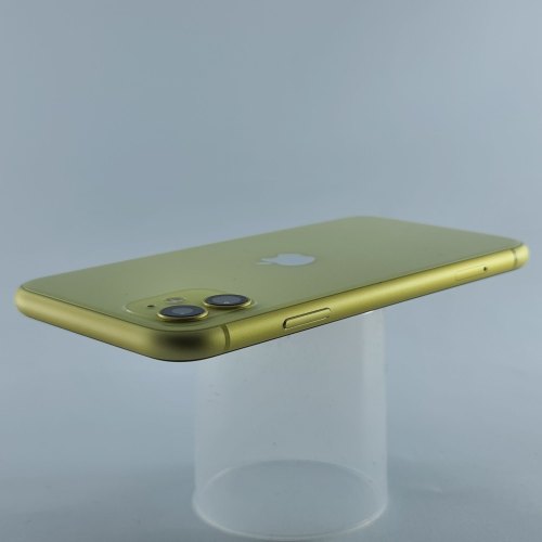 Смартфон Apple iPhone 11 64 GB Yellow USED **