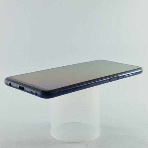 Смартфон Samsung Galaxy M32 128 GB Light Blue USED **