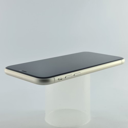 Смартфон Apple iPhone 11 64 GB White USED **