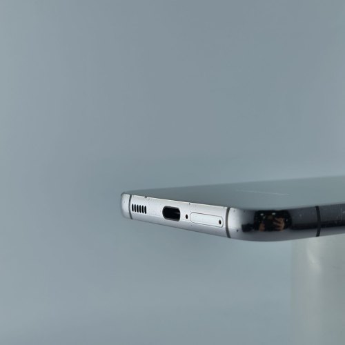 Смартфон Samsung Galaxy S22 Plus 256 GB White USED **