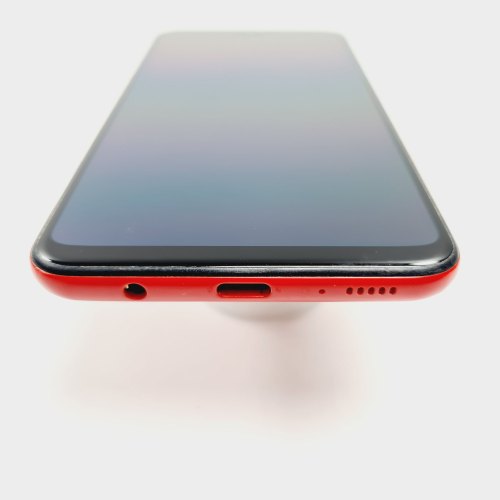 Смартфон Samsung Galaxy A20 32 GB Red USED **