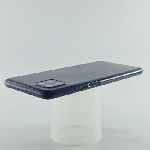 Смартфон Samsung Galaxy M32 128 GB Black USED **