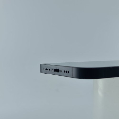 Смартфон iPhone 13 128GB Midnight, Model A2633 USED **