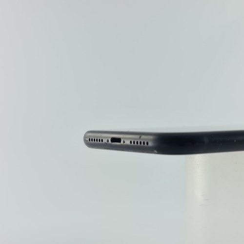 Смартфон Apple iPhone Xr 64 GB Black USED **