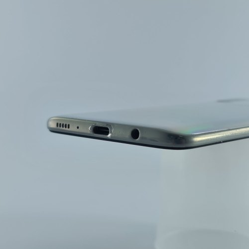 Смартфон Samsung Galaxy A70 (A705F) 128Gb White (SM-A705FZWUSEK) USED **