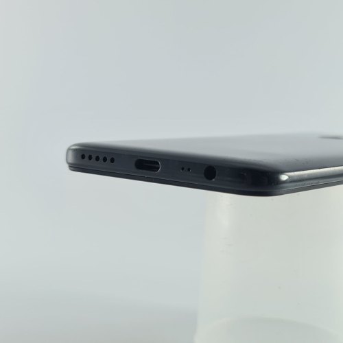 Смартфон Xiaomi Redmi 8 4/64Gb Black USED **