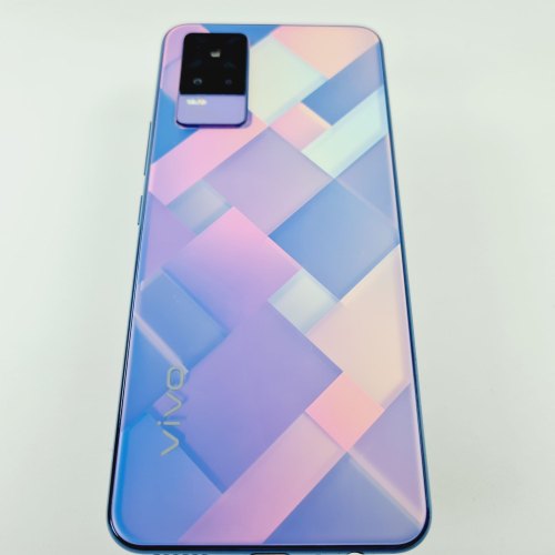 Смартфон Vivo V21E 8/128Gb Diamond Flare USED **