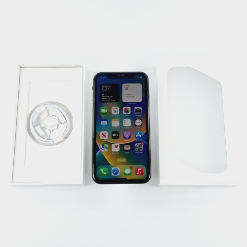 Смартфон Apple iPhone Xr 64 GB Black USED **