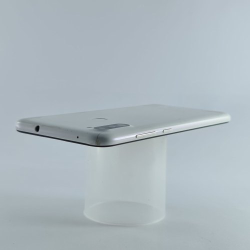 Смартфон Samsung Galaxy A11 32 GB White USED **