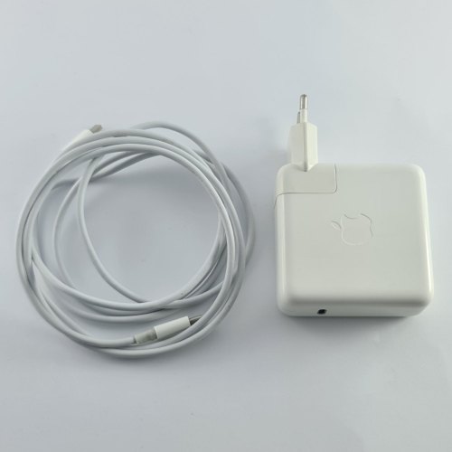 Ноутбук Apple MacBook Pro 13 Touch Bar/QC i5 1.4GHz/8GB/256GB SSD/Intel Iris Plus Graphics 645/Space Grey - CRO KB USED ** (MXK32)