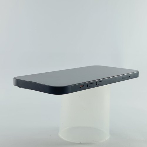 Смартфон Apple iPhone 13 128 GB Midnight USED **