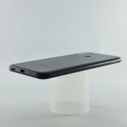 Смартфон Samsung Galaxy A11 32 GB Black USED **