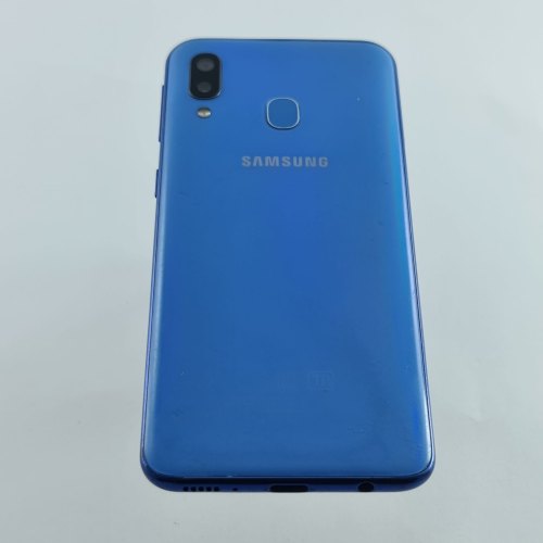 Смартфон Samsung Galaxy A40 64 GB Blue USED **