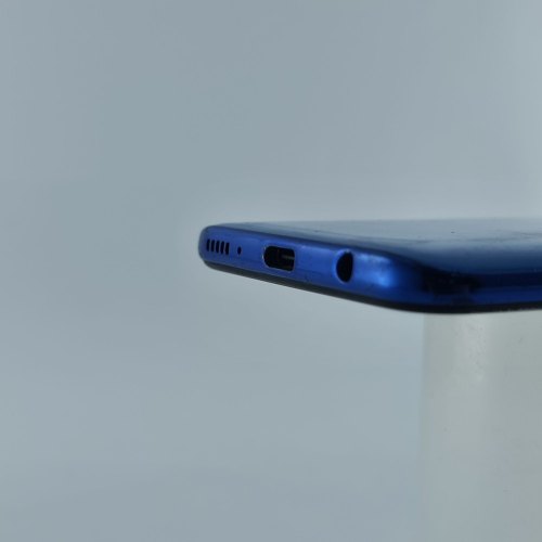 Смартфон Samsung Galaxy A40 64 GB Blue USED **