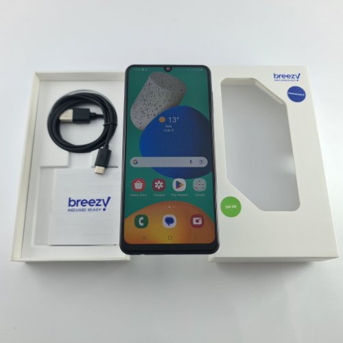 Смартфон Samsung Galaxy M32 128 GB Black USED **