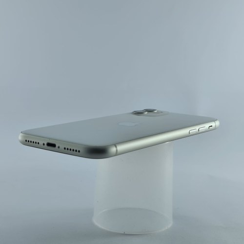 Смартфон Apple iPhone 11 128 GB White USED **