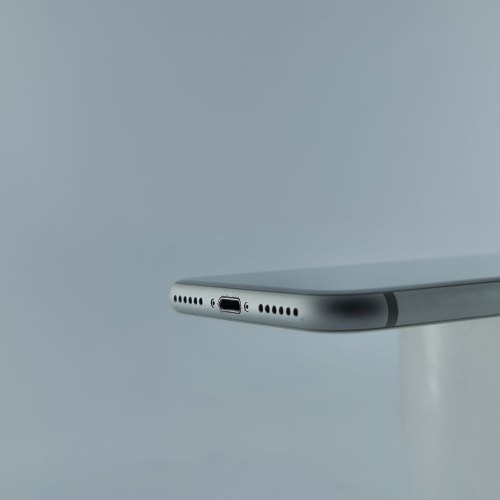 Смартфон iPhone 8 64GB Silver, model A1905 USED **